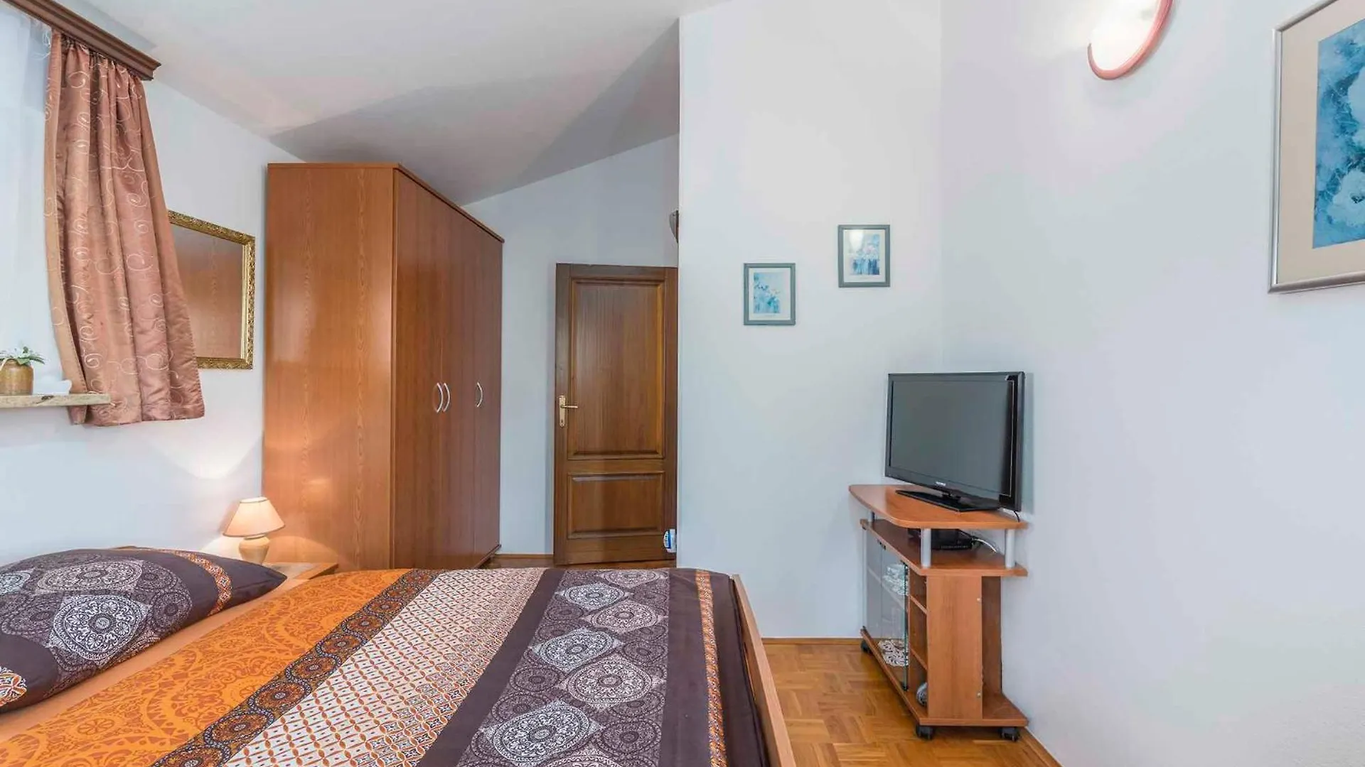 Apartments In Kukci - Istrien 42532